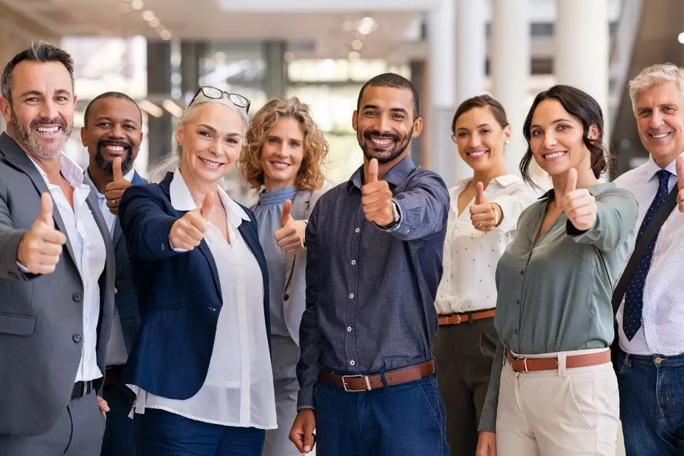 Profissionais e Negócios que crescem com Consultoria SEO